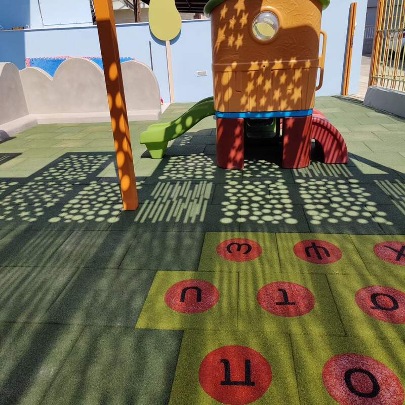 Δάπεδο ασφαλεία παιδικός σταθμός